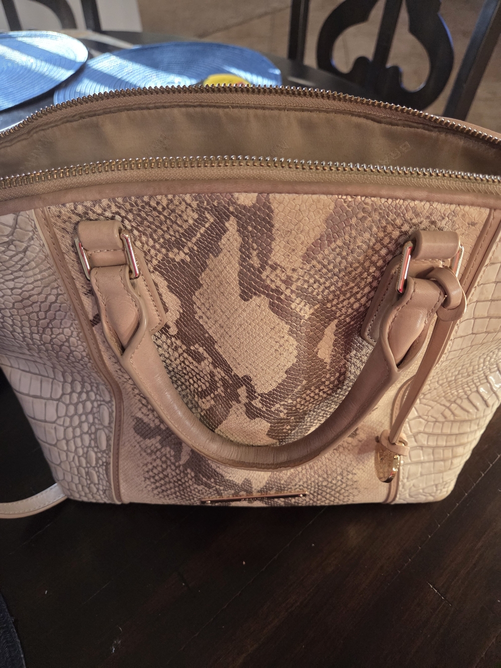 Brahmin Taupe and Cream Snake-Texture Crossbody Satchel/Crossbody - Picture 5 of 16